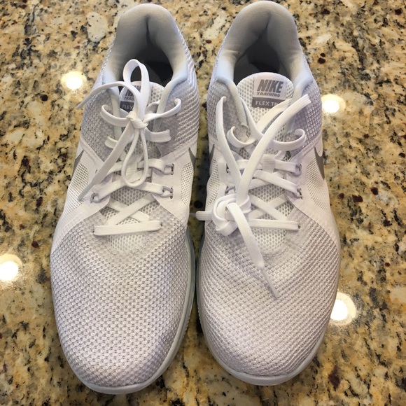 NWT Nike Flex Trainer 8 sneakers